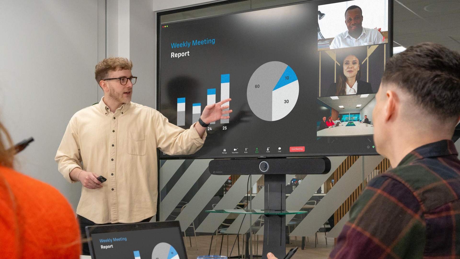 Make the most of hybrid meetings with an all-in-one solution
