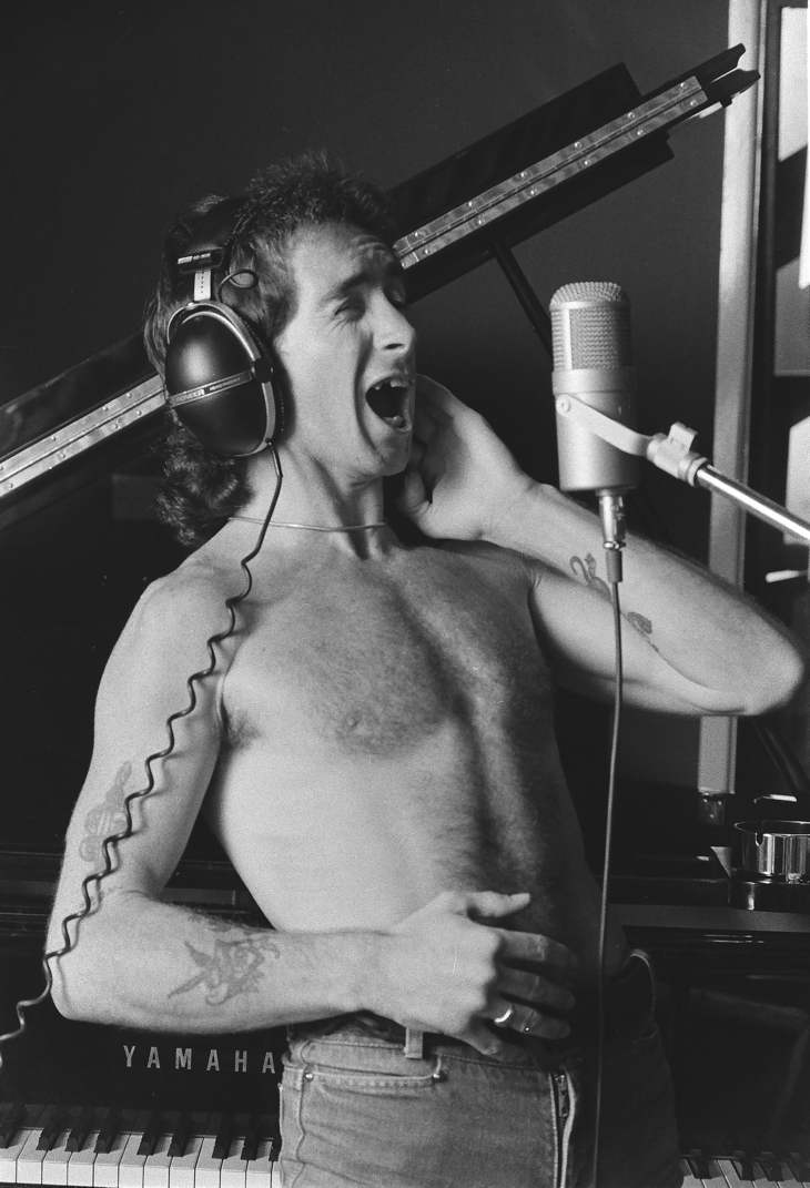 Bon Scott with U 47 fet - Photo Credit Philip Morris